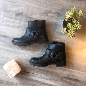 Silence + Noise short Moto boot size 6
